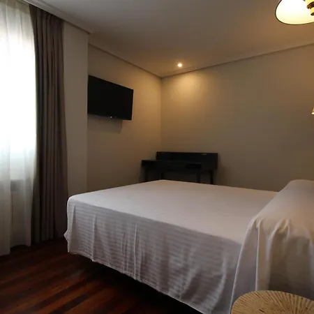 De Adarzo Auto Check Affittacamere Santander