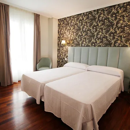 De Adarzo Auto Check Affittacamere