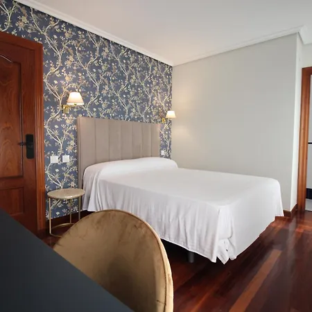 De Adarzo Auto Check