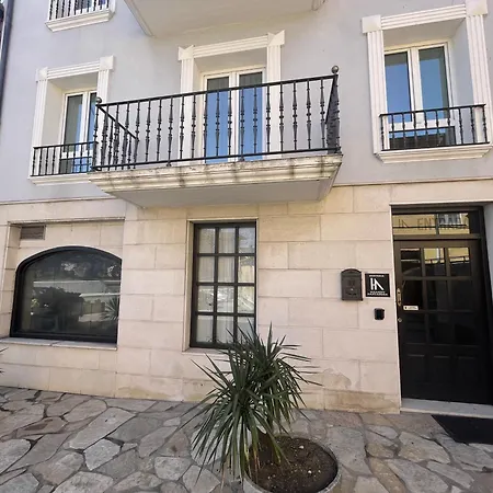 De Adarzo Auto Check בית הארחה 3*